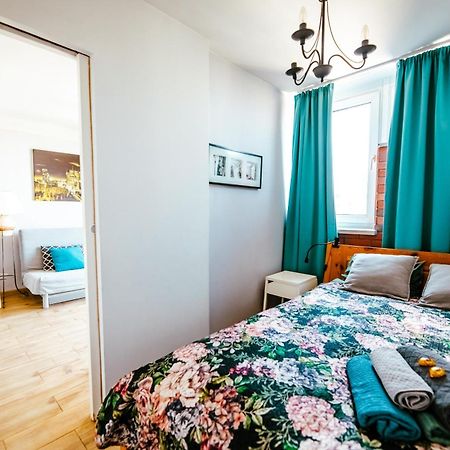 Bright 14Th Floor Central Home With Balcony & Views Варшава Екстериор снимка