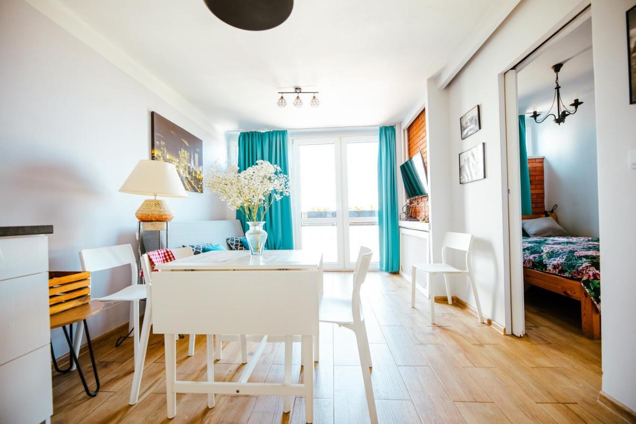 Bright 14Th Floor Central Home With Balcony & Views Варшава Екстериор снимка