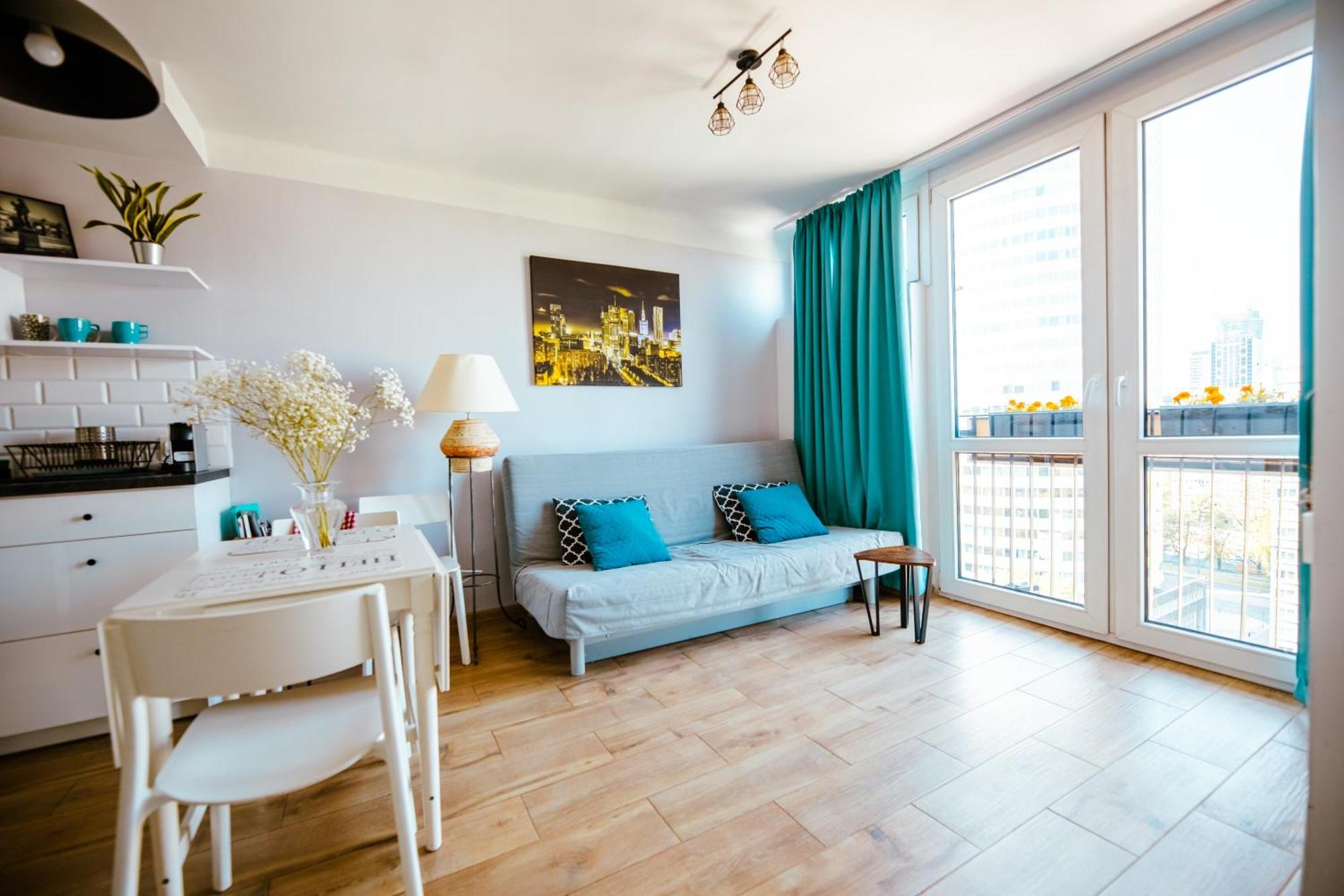 Bright 14Th Floor Central Home With Balcony & Views Варшава Екстериор снимка