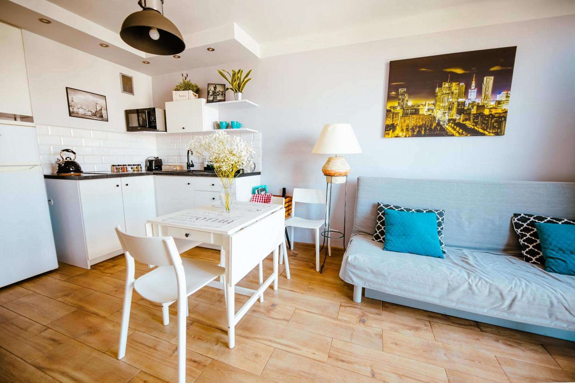 Bright 14Th Floor Central Home With Balcony & Views Варшава Екстериор снимка